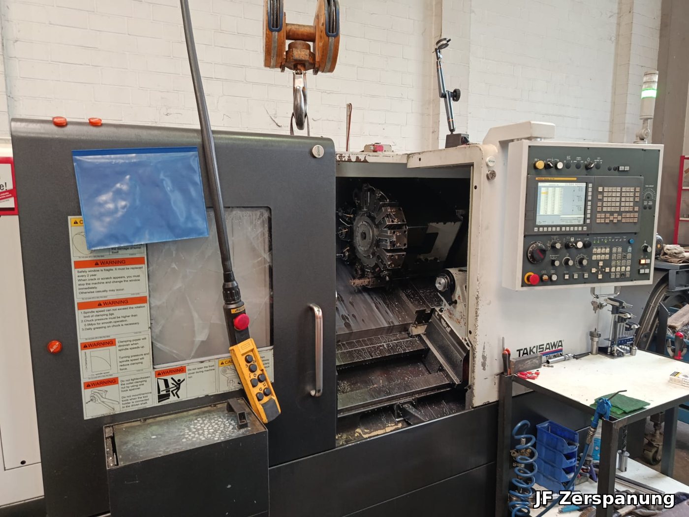 Draai-freescentrum Takisawa LA-250 M met Fanuc-besturing en gereedschapsrevolver